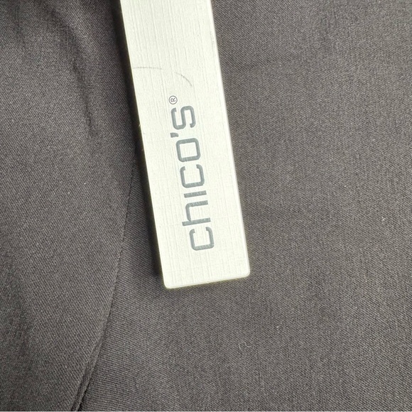 NWT Chicos Wide Legged Cropped Sailor Pants Juliet So Slimming 12 Black A6 - Picture 7 of 10